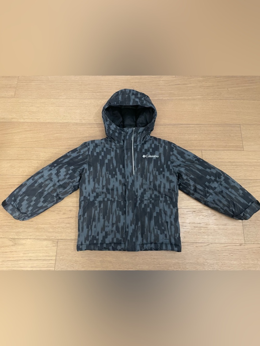Columbia Kids Black and Gray  Hooded Winter Jacket Size XXS (4/5)